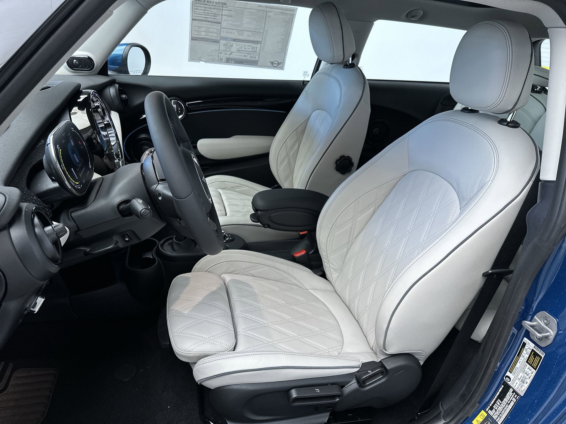 Certified 2024 MINI Cooper SE FWD image 16