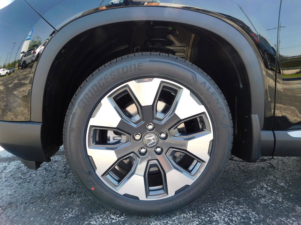 New 2026 Honda Pilot Touring image 10