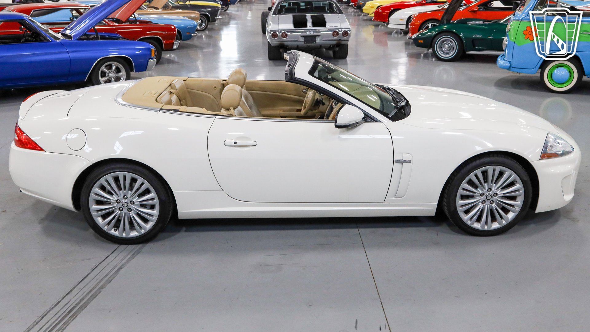 Used 2010 Jaguar XK Convertible image 30