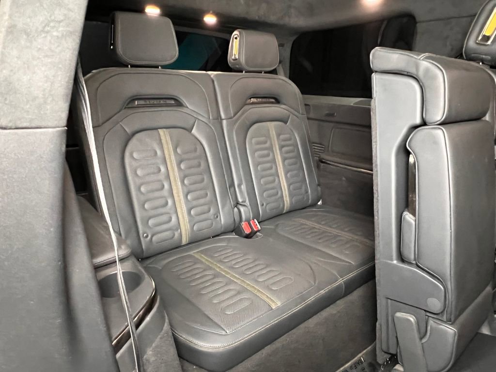 Used 2022 Rivian R1S Launch Edition image 23