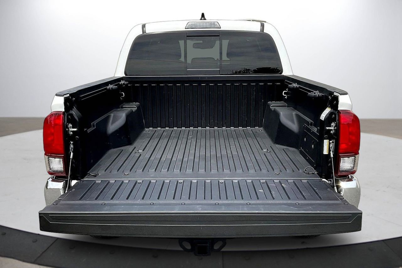 Used 2023 Toyota Tacoma SR5 RWD image 25