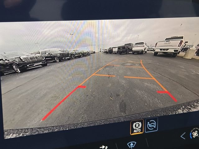 New 2026 Chevrolet Equinox EV LT image 4