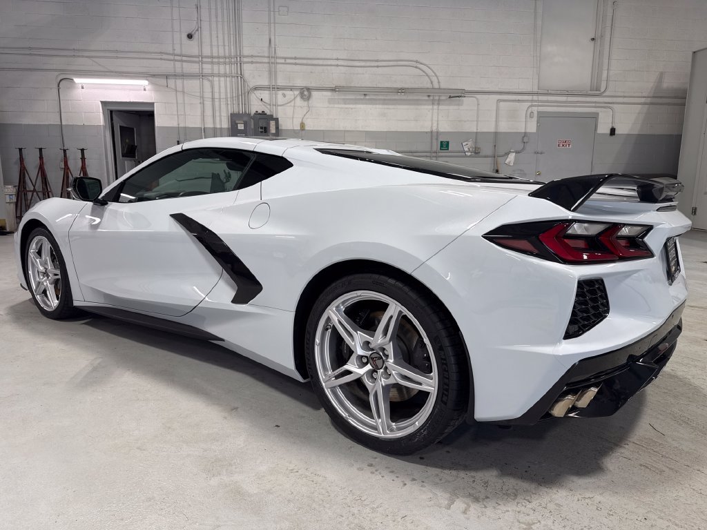 Used 2020 Chevrolet Corvette Stingray Preferred Cpe w/ 2LT Preferred Equipment Group RWD image 43