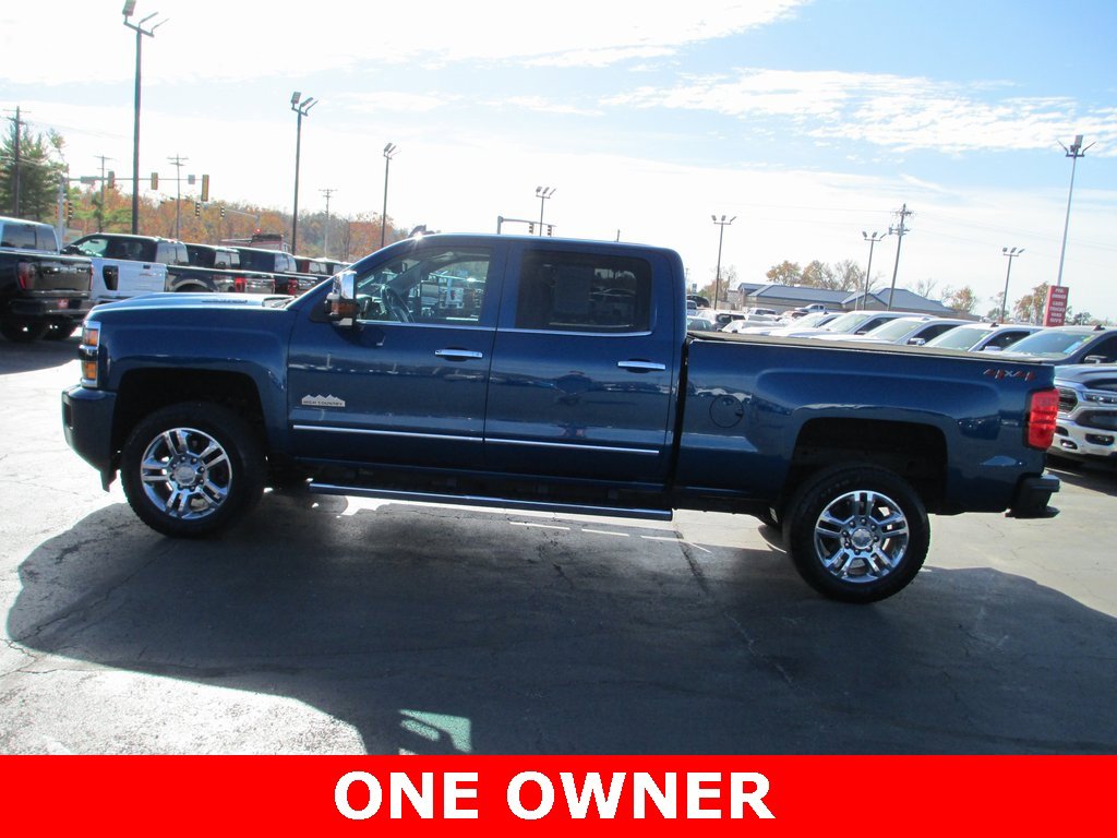 Used 2019 Chevrolet Silverado 2500 High Country w/ Duramax Plus Package image 10