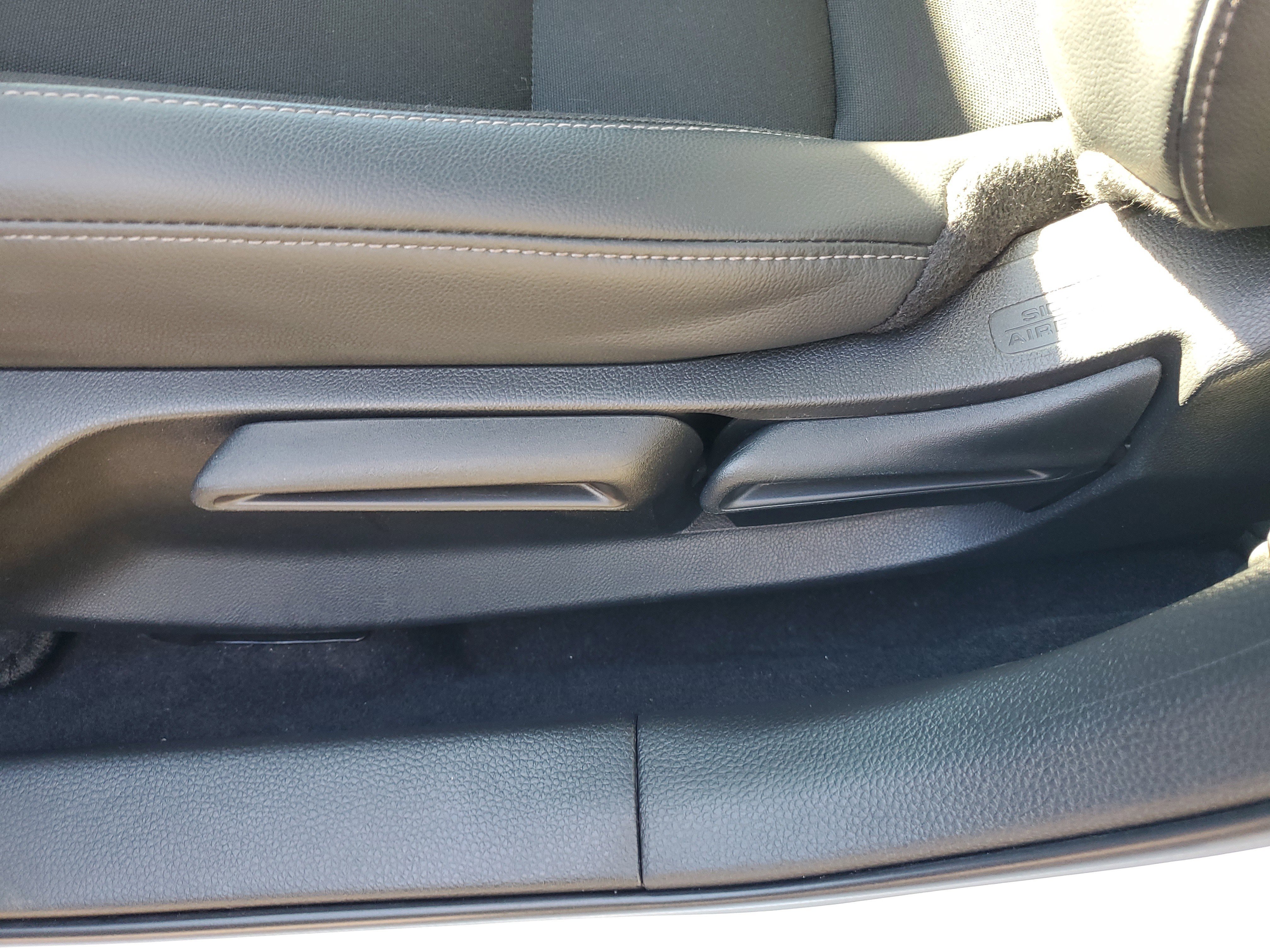 Used 2022 Honda Civic Sport image 22