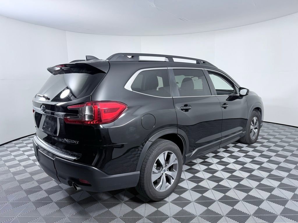Used 2024 Subaru Ascent Premium image 6