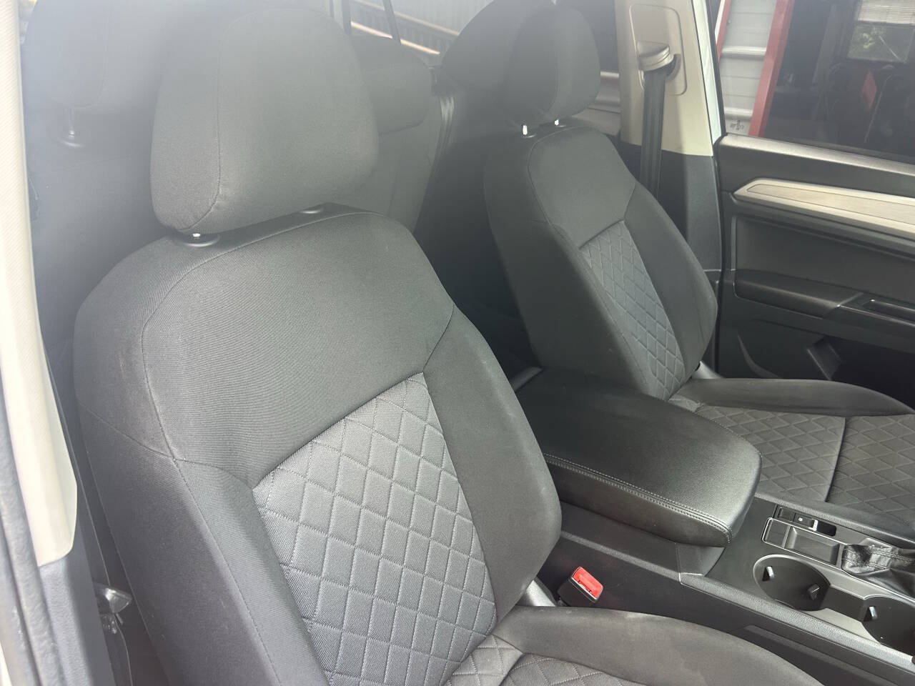 Used 2019 Volkswagen Atlas S FWD image 25