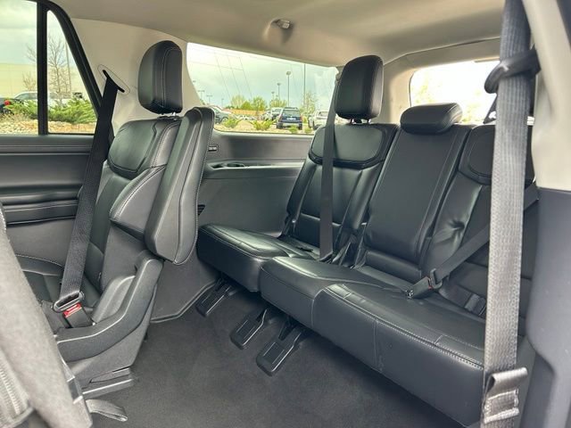 Used 2025 Ford Expedition Max Platinum AWD/4WD image 25