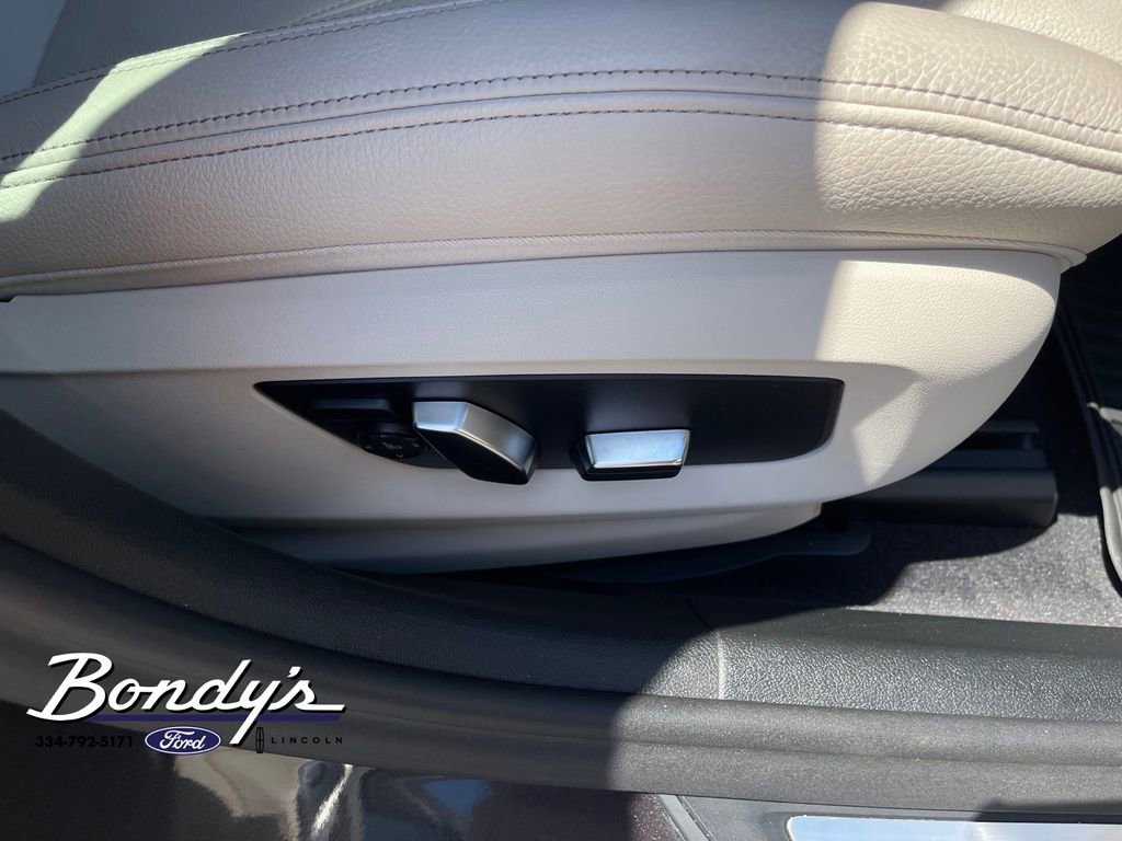 Used 2019 BMW 530i image 17