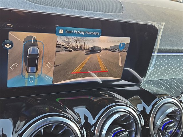 New 2026 Mercedes-Benz GLB 250 4MATIC image 12