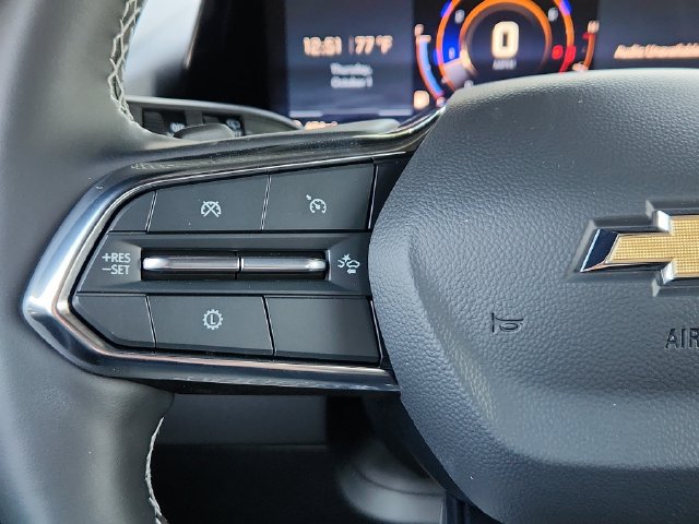 New 2027 Chevrolet Traverse LT w/ Driver Confidence Package FWD image 24