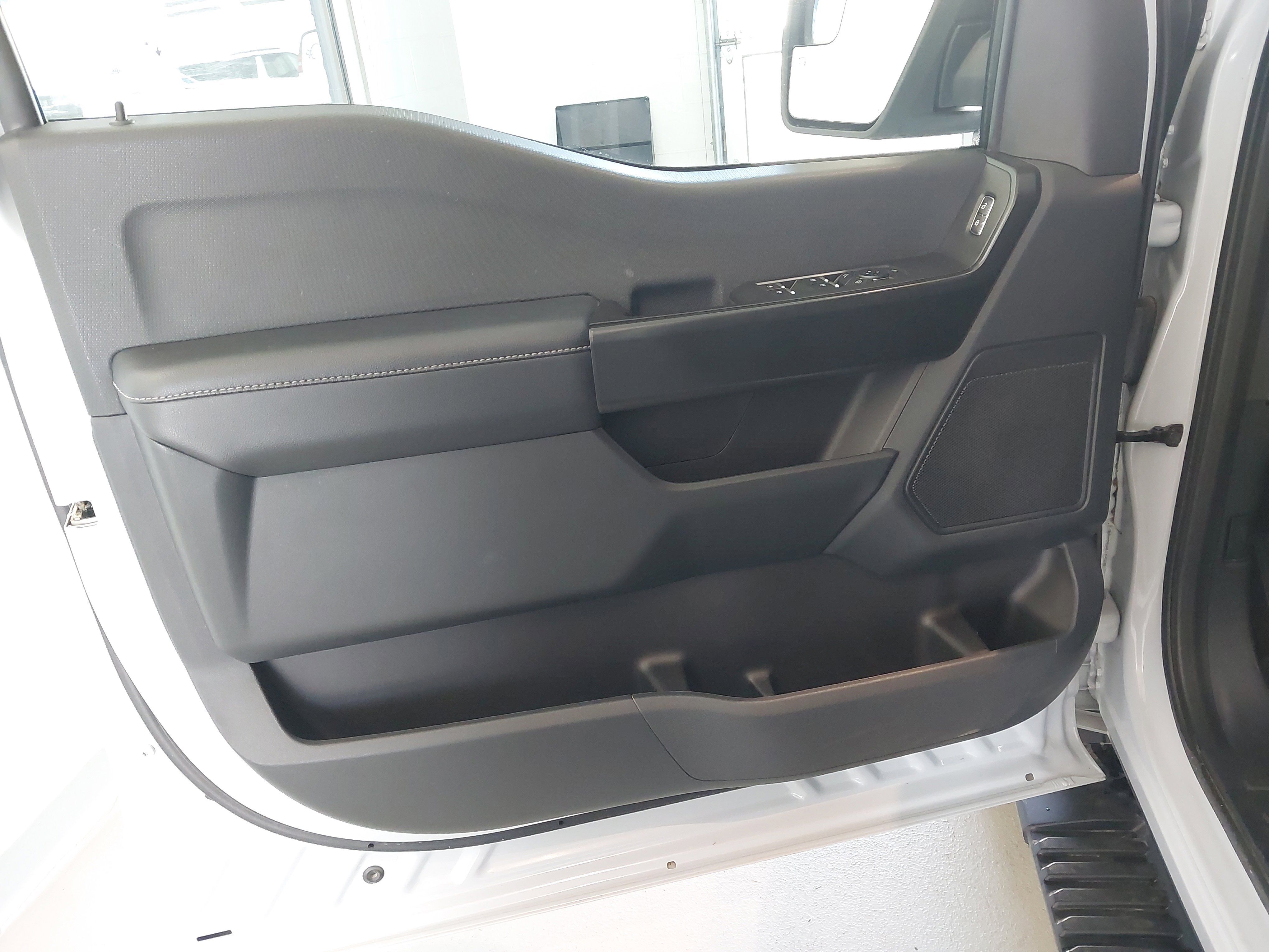 Used 2022 Ford F150 XL w/ STX Appearance Package AWD/4WD image 25
