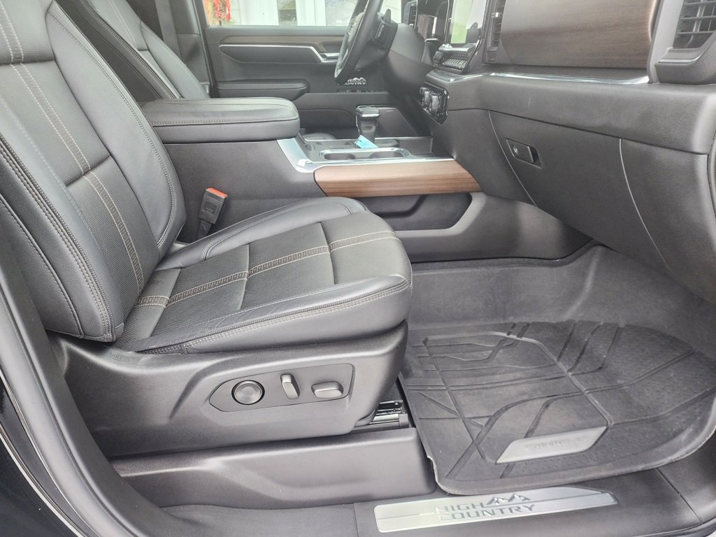 Certified 2024 Chevrolet Silverado 1500 High Country w/ High Country Premium Package image 51