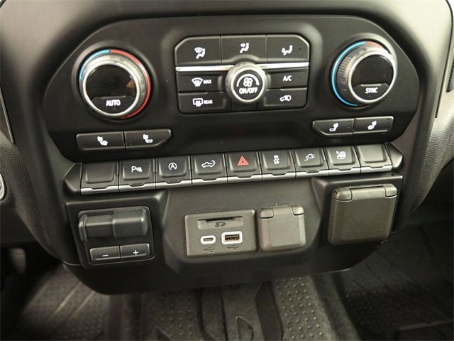 Used 2020 Chevrolet Silverado 1500 LT w/ Texas Edition image 9