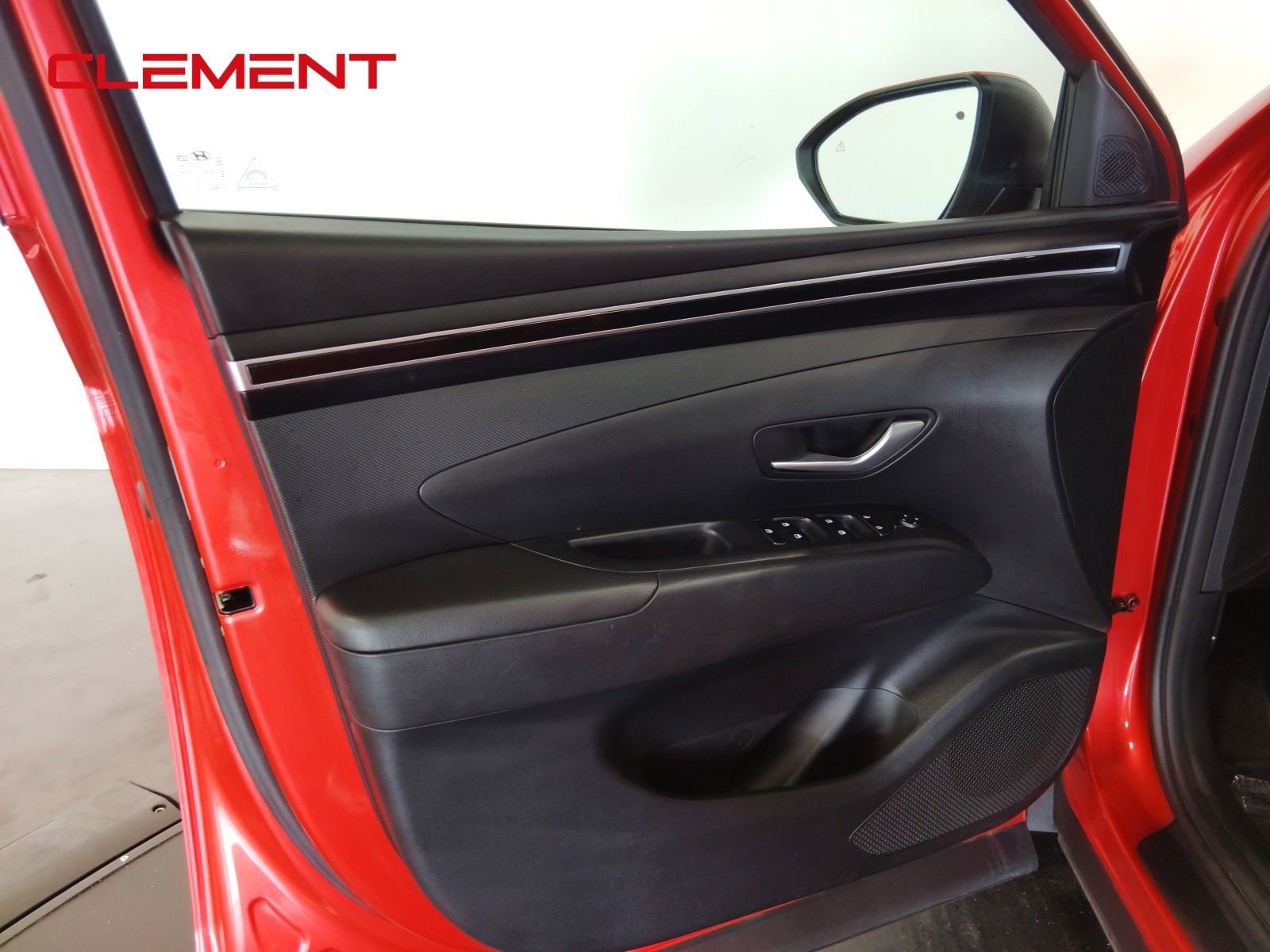 Used 2022 Hyundai Tucson SEL w/ Cargo Package image 27