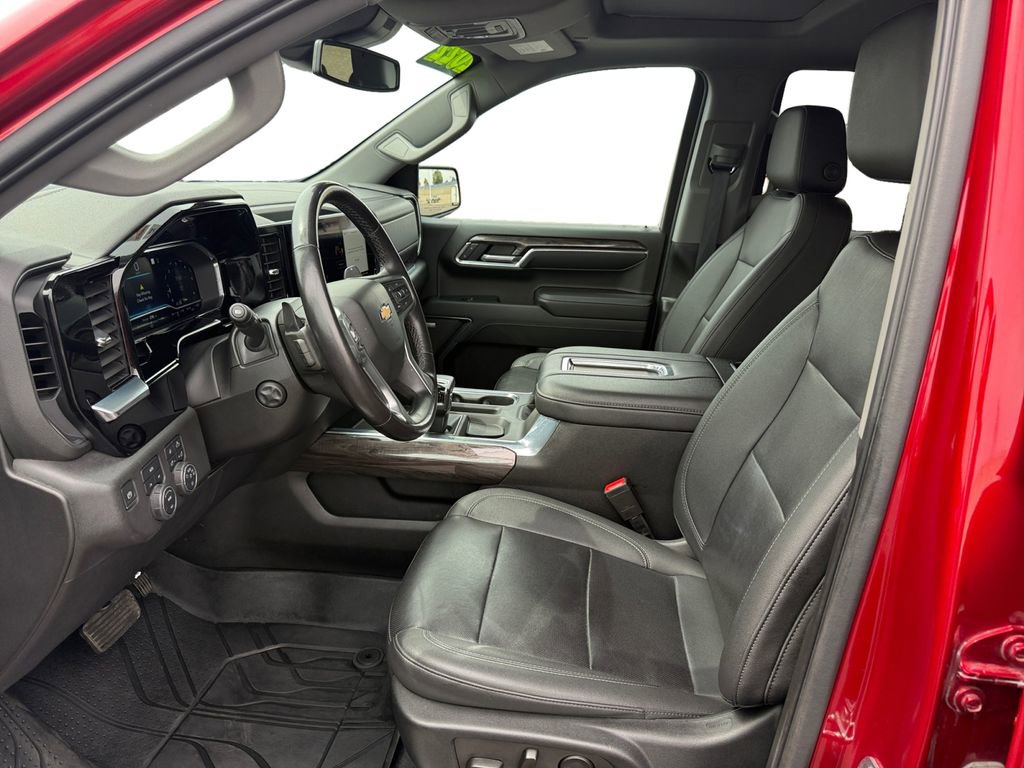 Certified 2022 Chevrolet Silverado 1500 LTZ w/ LTZ Premium Package image 10