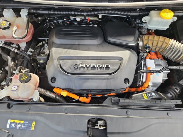 Used 2020 Chrysler Pacifica Touring-L w/ Premium Audio Group image 28