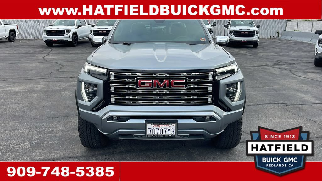 Used 2024 GMC Canyon Denali image 8