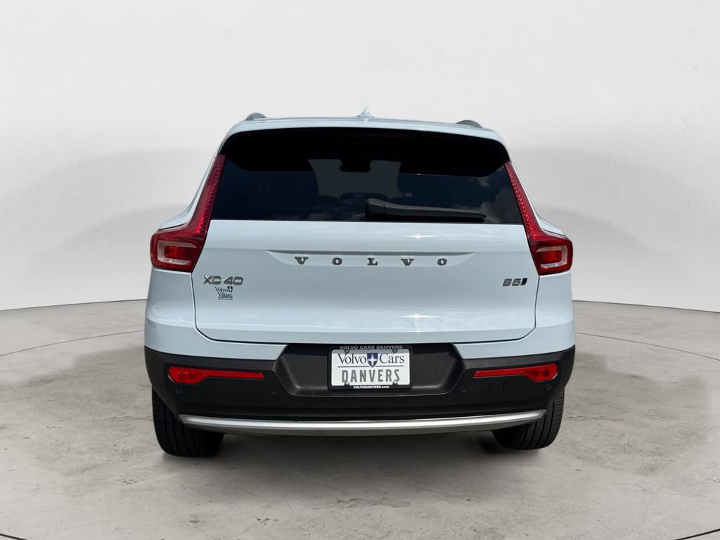 Certified 2024 Volvo XC40 B5 Plus w/ Protection Package Premier AWD/4WD image 5