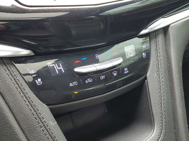 Used 2020 Cadillac XT6 Premium Luxury w/ Platinum Package AWD/4WD image 20