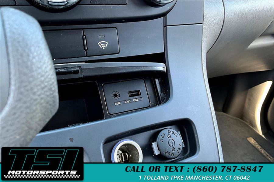 Used 2014 Kia Sedona LX image 33