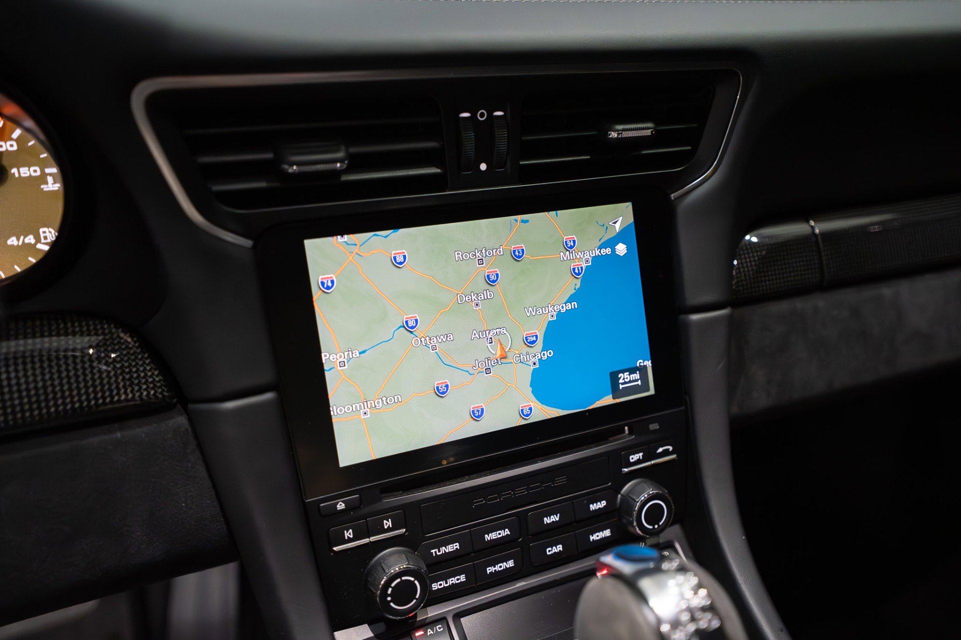 Used 2018 Porsche 911 GT2 RS image 19