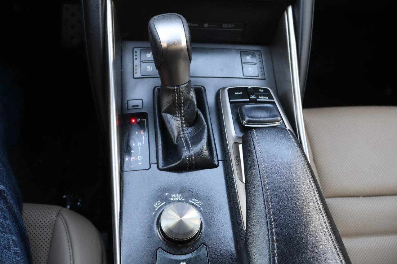 Used 2018 Lexus IS 300 F Sport w/ F Sport Package RWD image 26