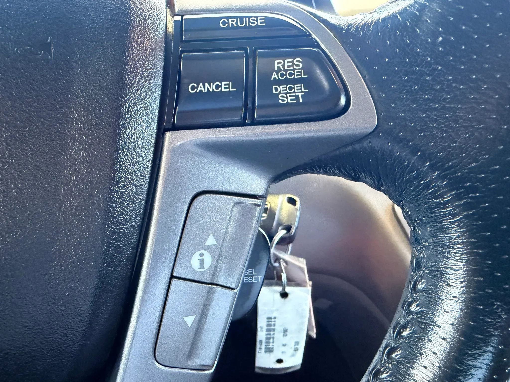 Used 2011 Honda Odyssey Touring image 8