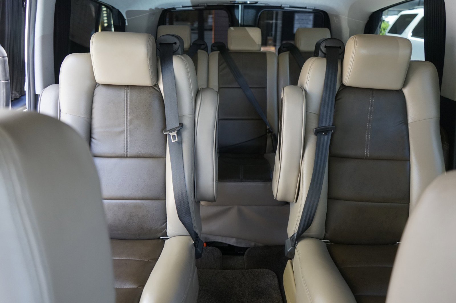 Used 2018 Mercedes-Benz Metris Passenger image 23