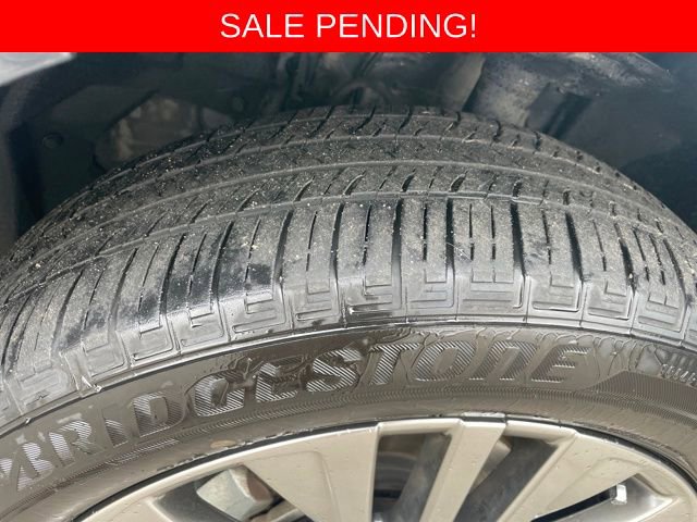 Used 2023 Toyota Venza Limited image 26