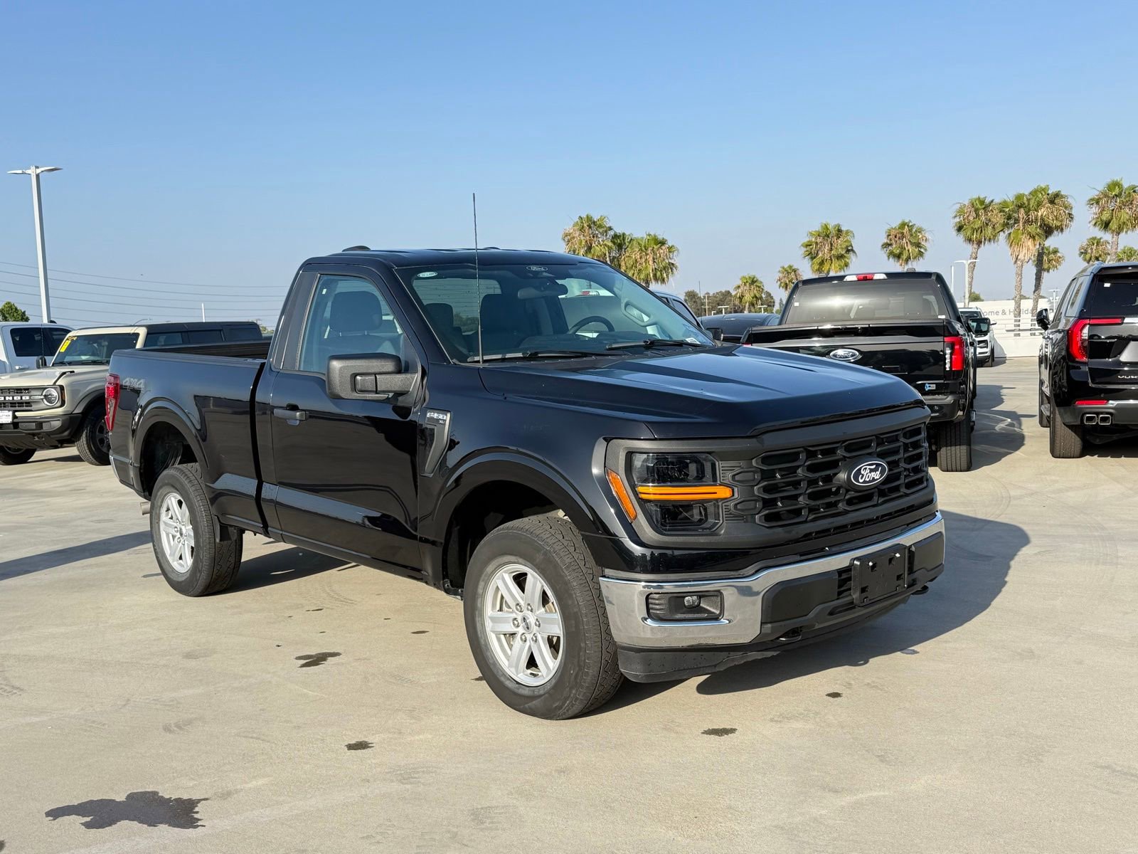 Used 2024 Ford F150 XL w/ Equipment Group 103A High AWD/4WD image 4