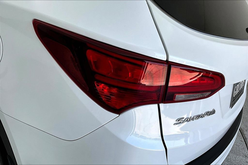 Used 2017 Hyundai Santa Fe Sport image 38