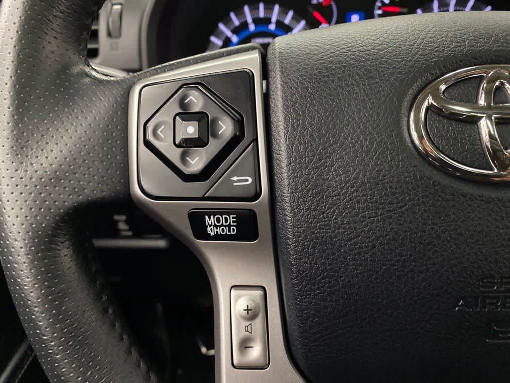 Used 2018 Toyota 4Runner SR5 Premium AWD/4WD image 20