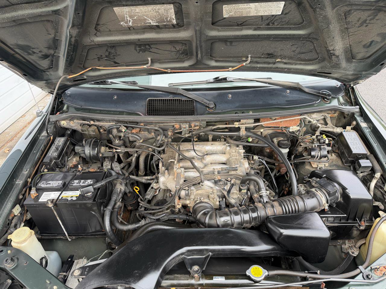 Used 1997 MAZDA MPV ES image 23