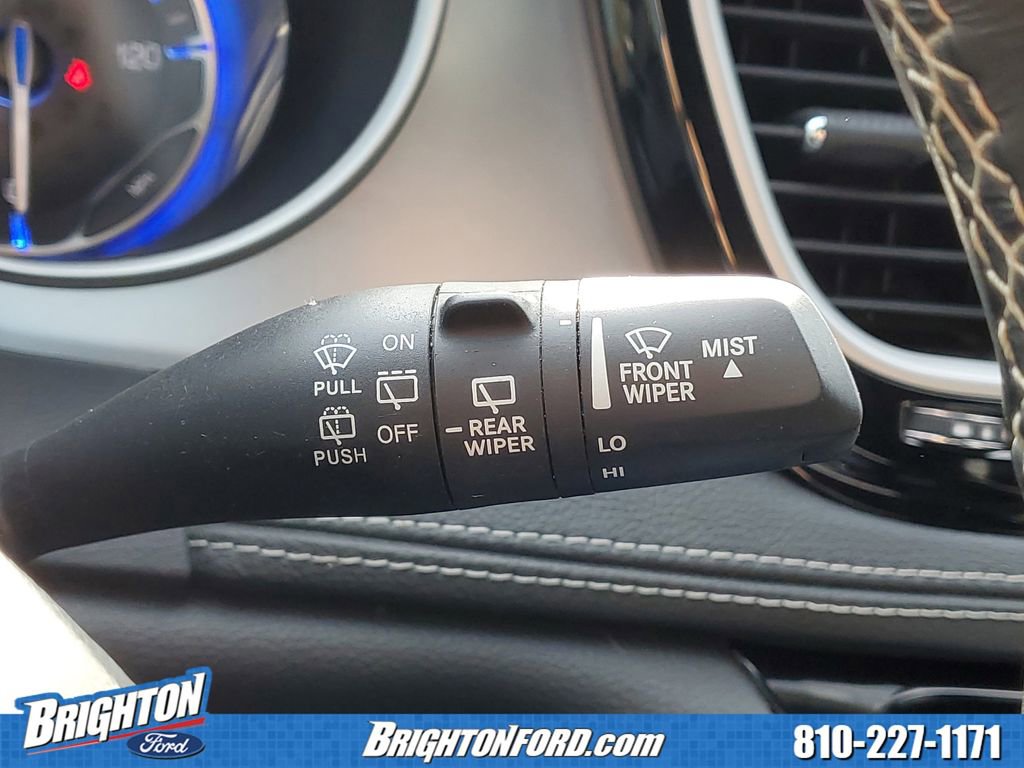 Used 2021 Chrysler Pacifica Touring-L w/ Uconnect Theater Family Group image 23