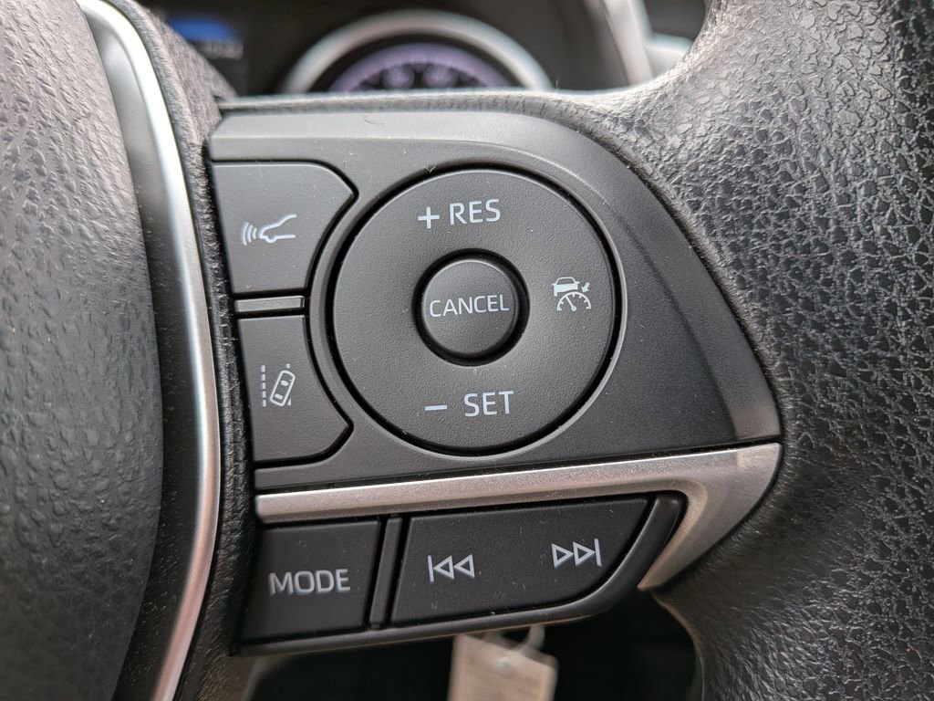 Certified 2022 Toyota Camry LE w/ Carpet Mat Package (TMS) image 15