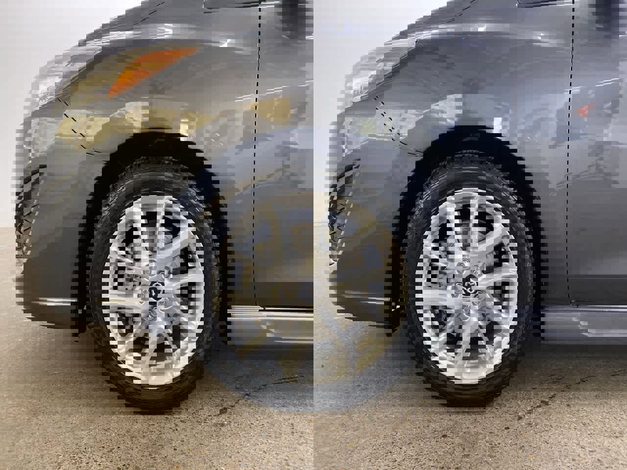 Used 2014 MAZDA MAZDA5 Touring image 11