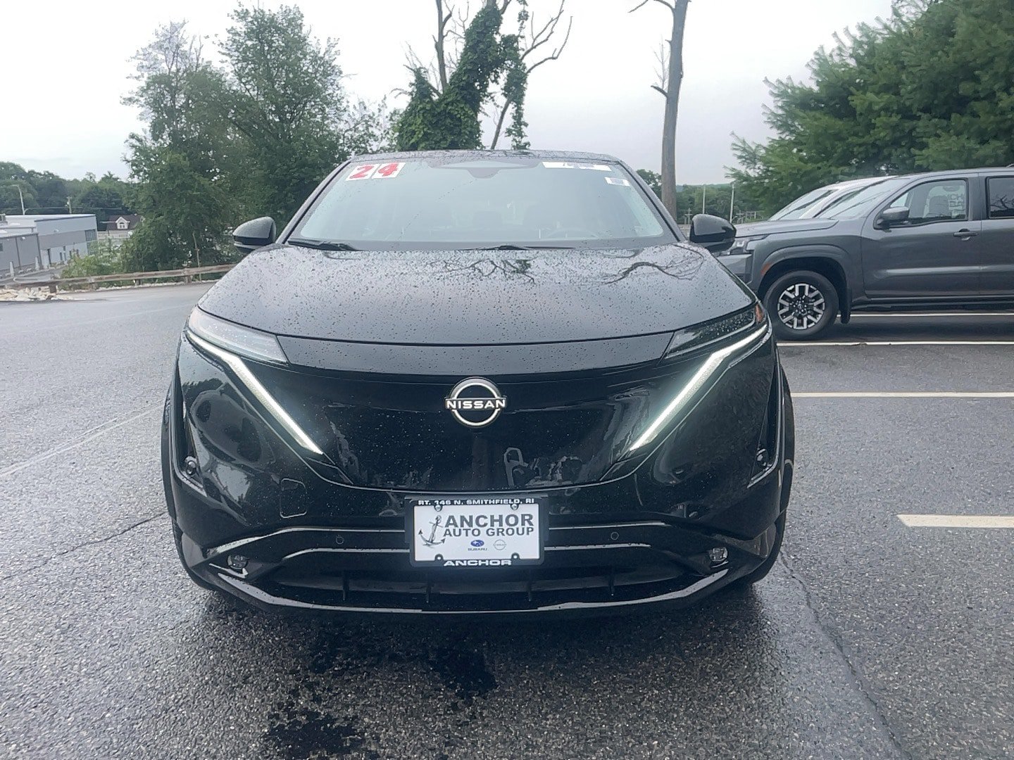 Used 2024 Nissan Ariya AWD image 2