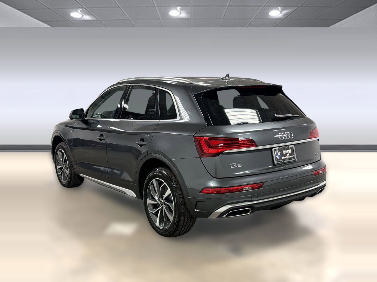 Used 2023 Audi Q5 2.0T Premium Plus image 3