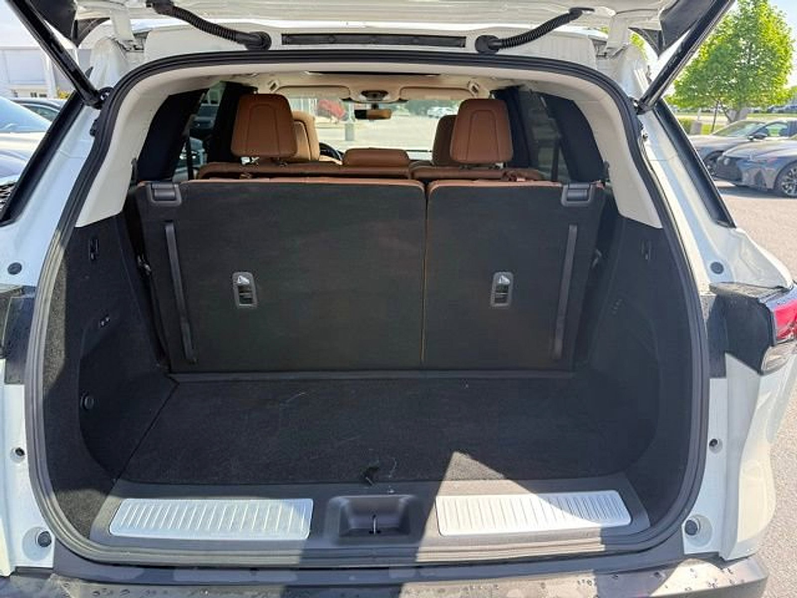 Certified 2025 INFINITI QX60 Sensory w/ Vision Package AWD/4WD image 25