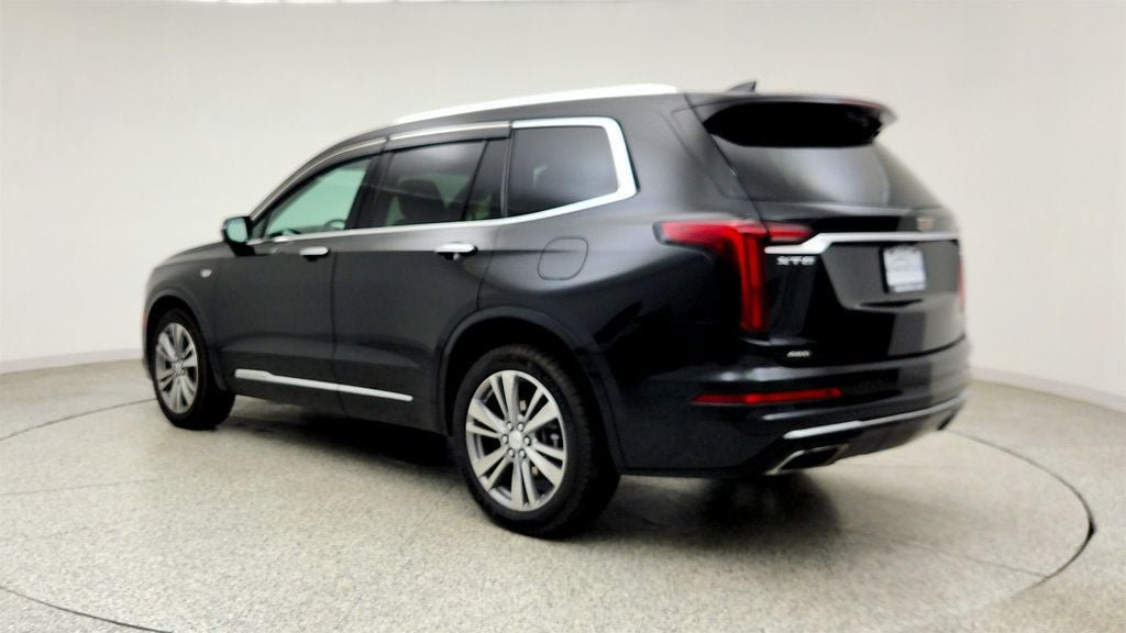 Used 2022 Cadillac XT6 Premium Luxury w/ Technology Package AWD/4WD image 7