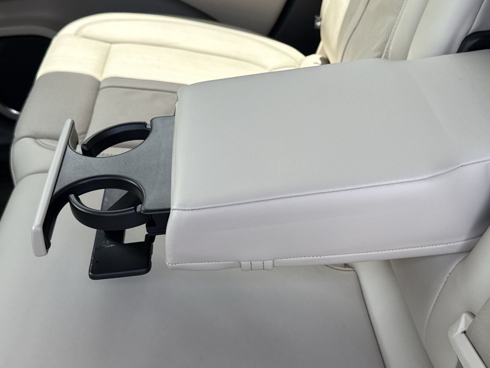Used 2019 Lincoln Nautilus Reserve AWD/4WD image 27