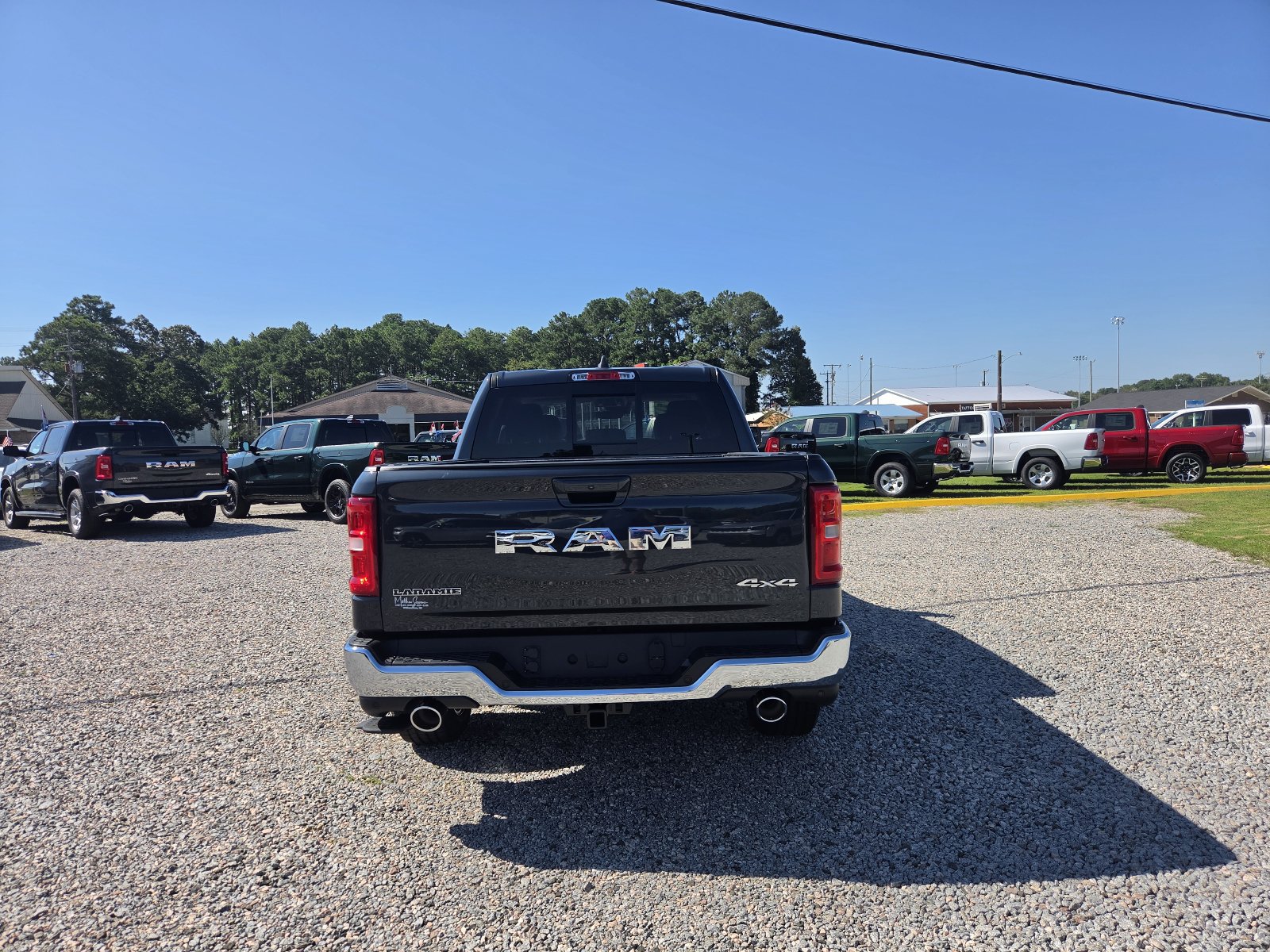 New 2027 RAM 1500 Laramie w/ Chrome Appearance Group AWD/4WD image 7