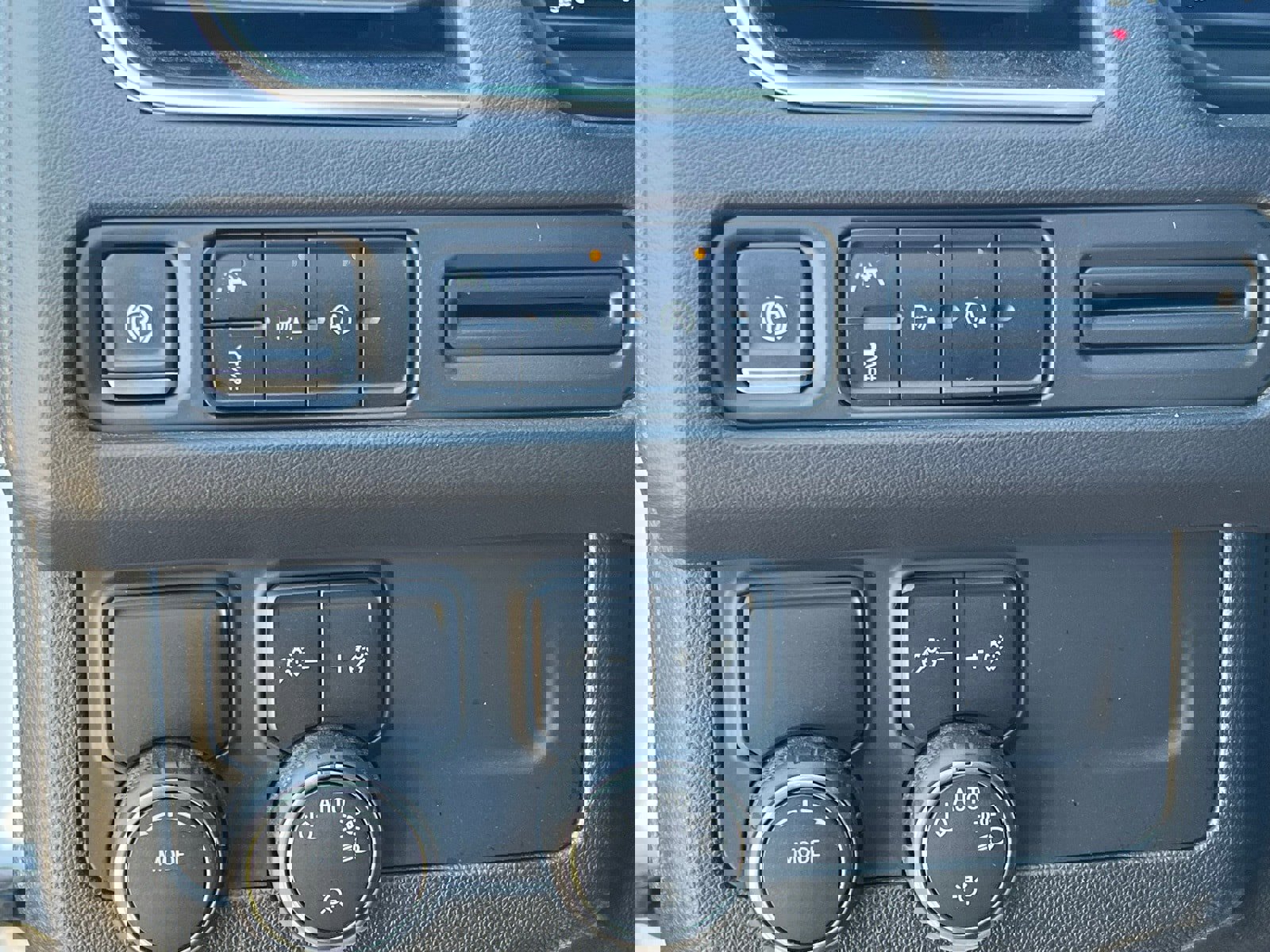 Used 2024 Chevrolet Tahoe LT image 29