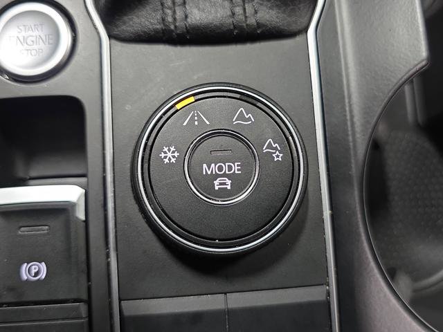 Used 2018 Volkswagen Atlas SE image 26