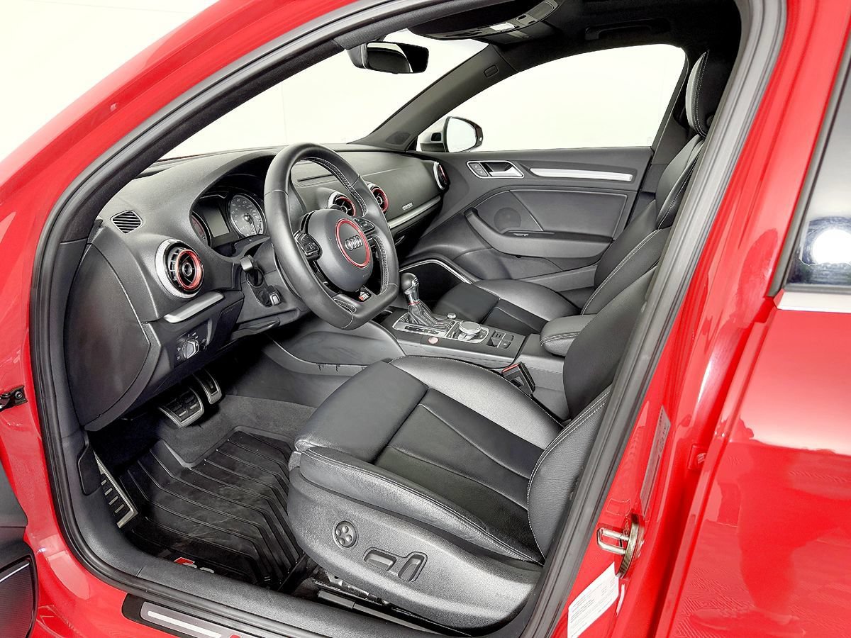 Used 2016 Audi S3 Prestige AWD/4WD image 31