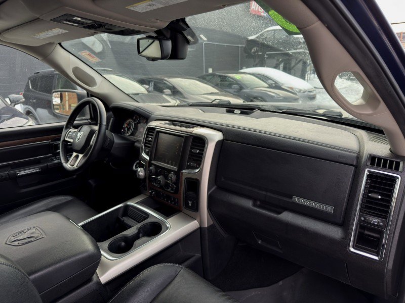 Used 2016 RAM 1500 Laramie w/ Convenience Group image 27