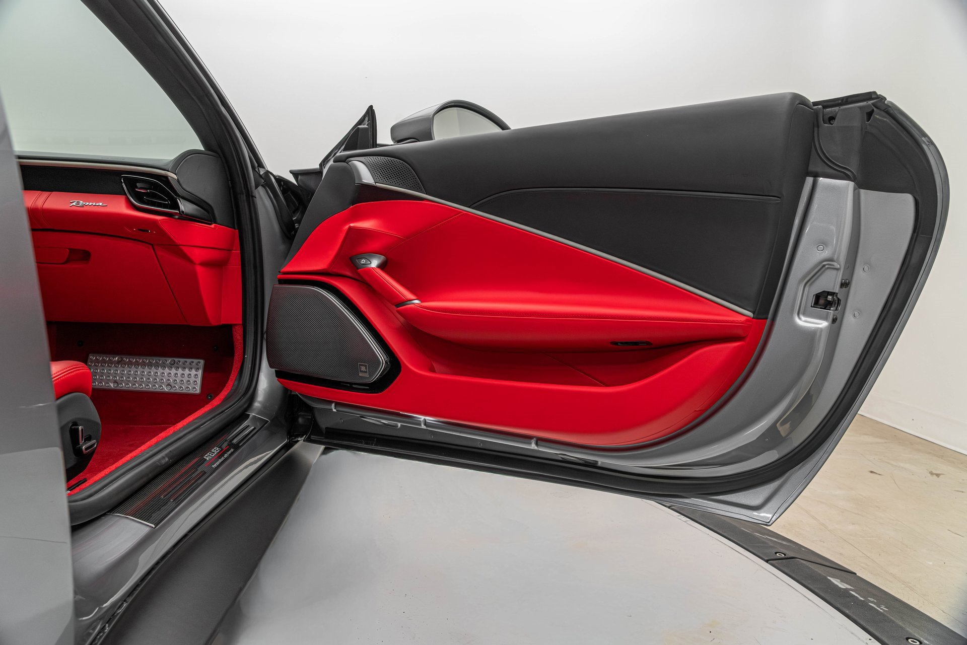 Certified 2024 Ferrari Roma Base image 19