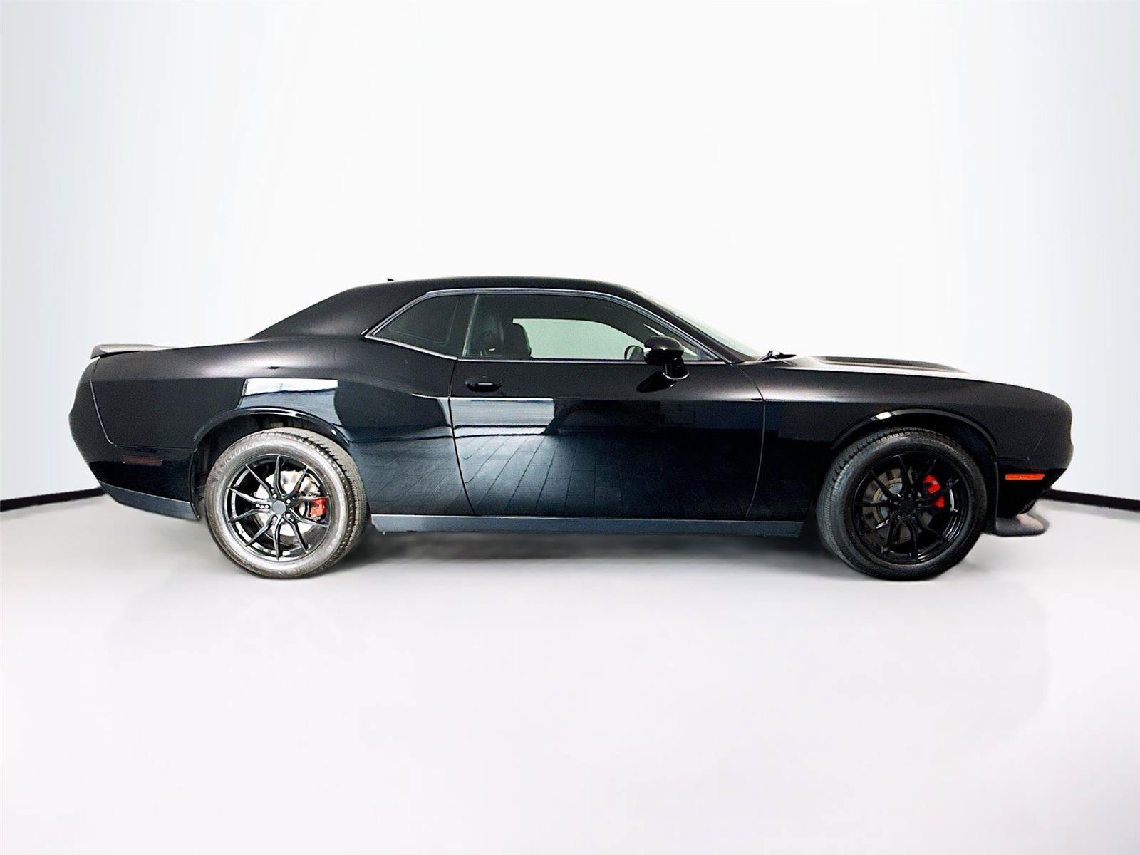 Used 2019 Dodge Challenger GT w/ Plus Package AWD/4WD image 29
