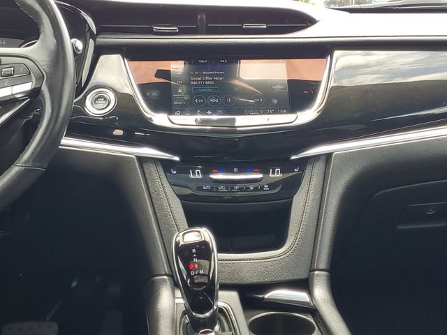 Used 2022 Cadillac XT6 Premium Luxury w/ LPO, Floor Liner Package AWD/4WD image 34